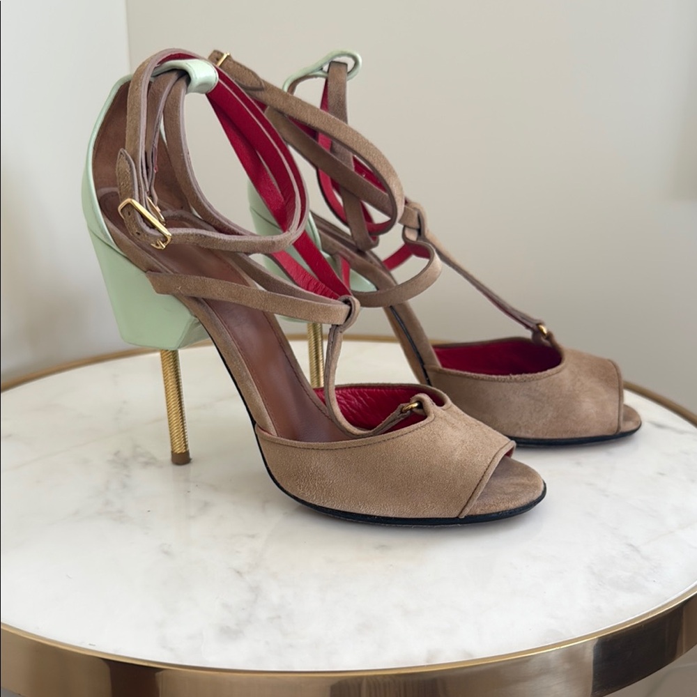 Givenchy Women's Brown and Red Heels